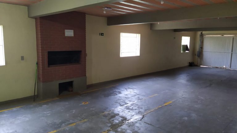 B-604     LINDO E AMPLO APARTAMENTO TÉRREO NO CENTRO DE NOVA PETRÓPOLIS!!!