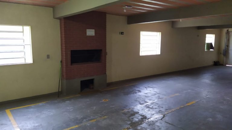B-604     LINDO E AMPLO APARTAMENTO TÉRREO NO CENTRO DE NOVA PETRÓPOLIS!!!