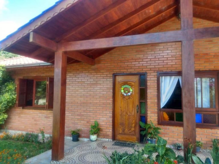 B-246     DUAS(02) LINDAS E ENORMES CASAS PELO PREÇO DE UMA!!!!
