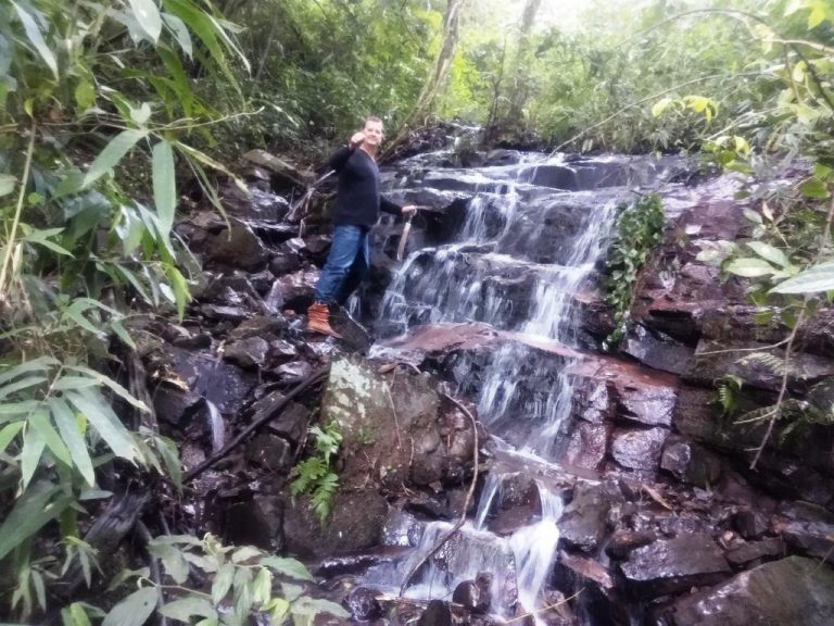 B-519     ÁREA DE TERRAS AO LADO DA BR 116 EM NOVA PETRÓPOLIS SERRA GAUCHA!!!!