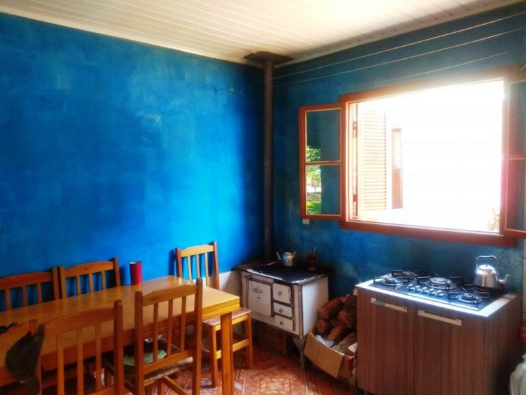 B-321     CASA PRATICAMENTE NOVA COM PROJETO DE AMPLIAÇÃO POR PREÇO IMPERDÍVEL!!!!
