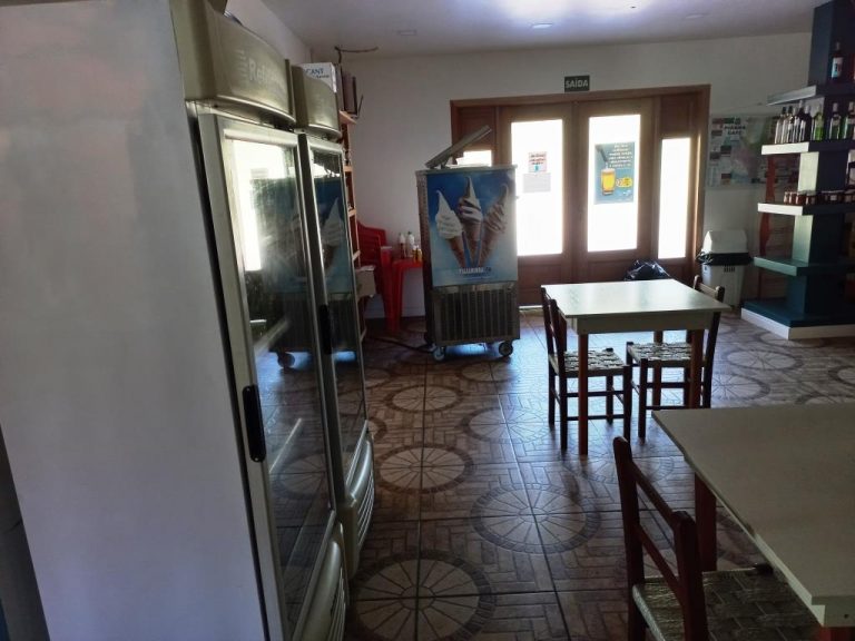 B-1020     EXCELENTE PONTO COMERCIAL NA CIDADE DE PICADA CAFÉ COM FRENTE PARA BR 116!!!