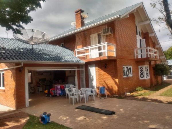 B-275     LINDA E AMPLA CASA NA POUSADA DA NEVE-NOVA PETRÓP0LIS-SERRA GAÚCHA!!!
