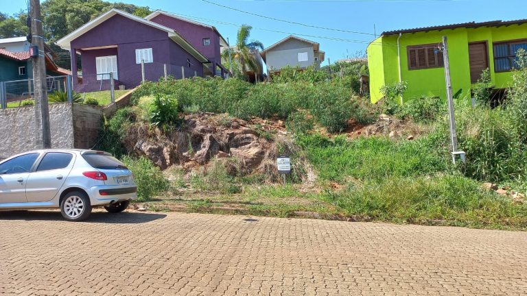 B-19      EXCELENTE TERRENO BAIRRO PIÁ- NOVA PETRÓPOLIS