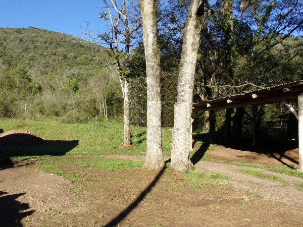 B-1189     TERRENO PRÓXIMO AO CENTRO DA CIDADE DE PICADA CAFÉ/RS