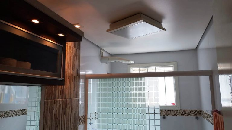 B-346     LINDÍSSIMA CASA NO BAIRRO BAVÁRIA!!!