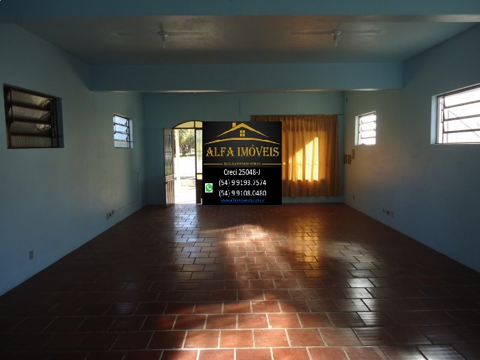 B-1731     PRÉDIO COMERCIAL E RESIDENCIAL DE FRENTE PARA BR 116 EM PICADA CAFÉ/RS