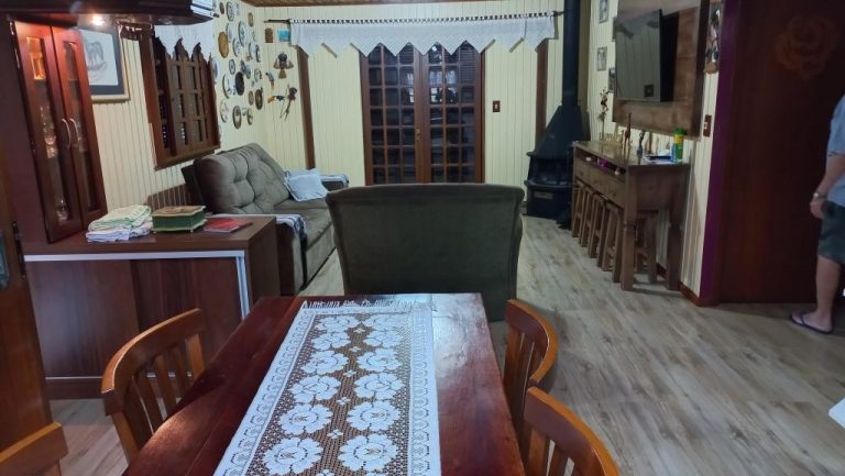 B-213     LINDA CASA EM NOVA PETRÓPOLIS-SERRA GAÚCHA!!!