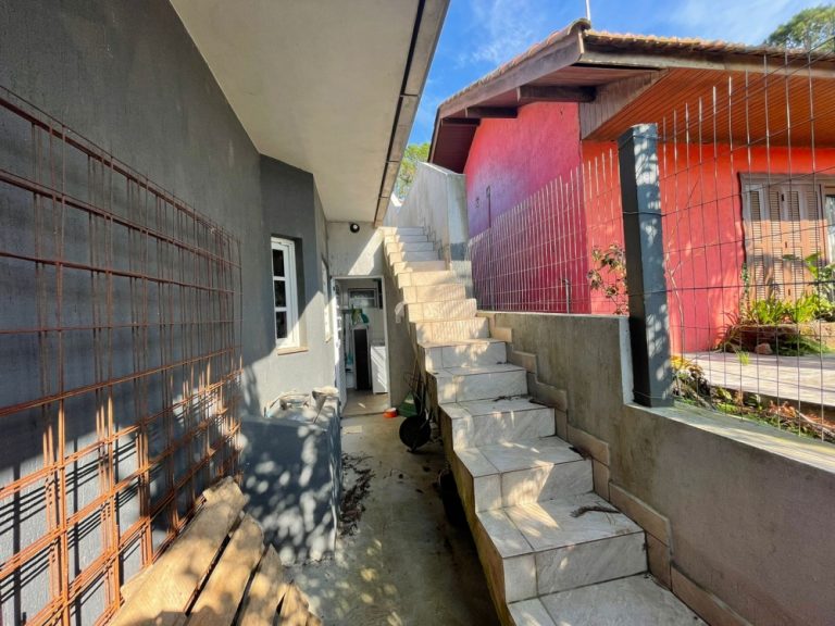 B-279    EXCELENTE CASA NA LINHA OLINDA-NOVA PETRÓPOLIS-RS