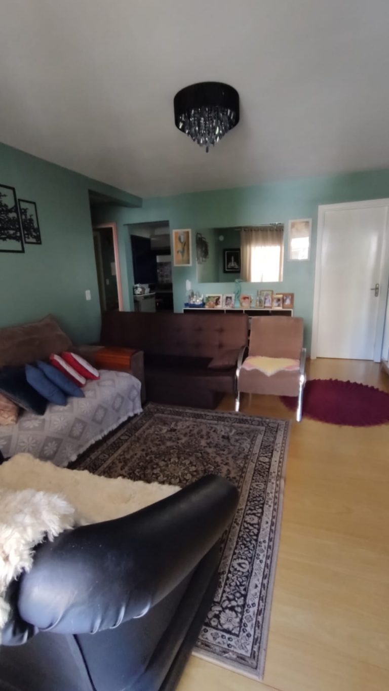 B-642  BELÍSSIMO APARTAMENTO DE 02 DORMITÓRIOS NA ÁREA CENTRAL DE NOVA PETRÓPOLIS-RS