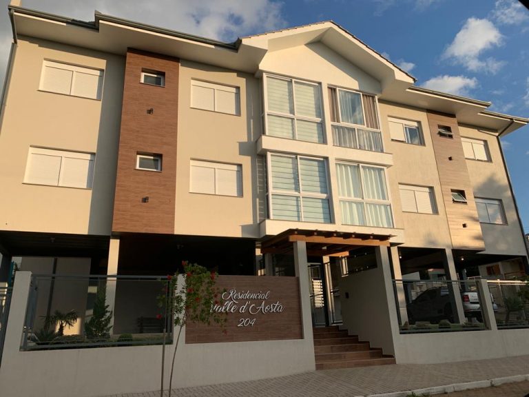 B-601     LINDÍSSIMO APARTAMENTO MOBILIADO NO POUSADA DA NEVE!!!