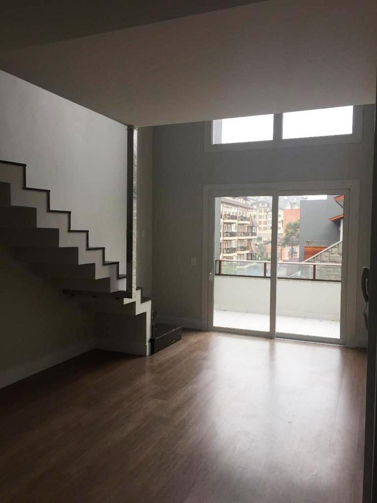 B – 608     LINDÍSSIMO APARTAMENTO NO CENTRO DE GRAMADO!!!