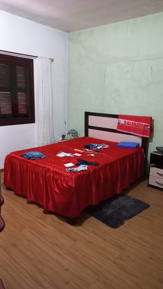 B-214     AMPLA CASA NO BAIRRO GERMÂNIA-NOVA PETRÓPOLIS!!!