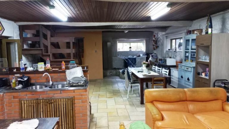 B-402     LINDÍSSIMO SÍTIO, TUDO O QUE VOCÊ PRECISA PARA SEU DESCANSO E LAZER !!!!