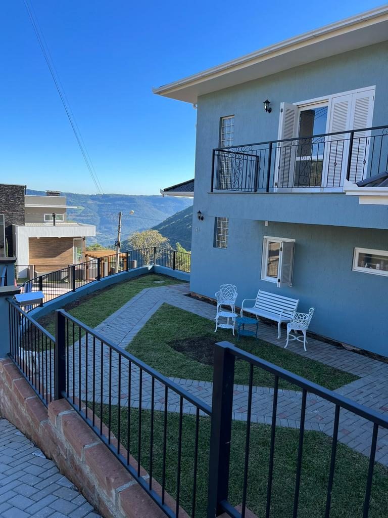 B-216     CASA LINDÍSSIMA COM VISTA PANORÂMICA MARAVILHOSA!!!!