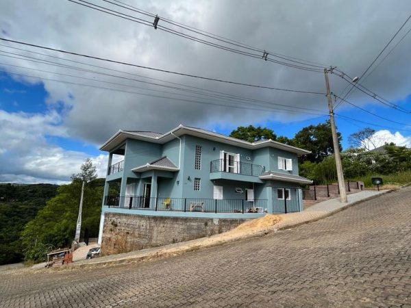B-216     CASA LINDÍSSIMA COM VISTA PANORÂMICA MARAVILHOSA!!!!