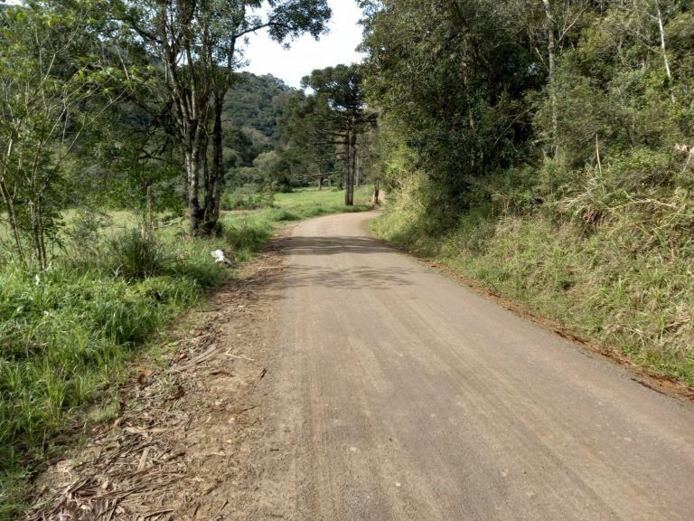 B-810     ÁREA DE TERRAS EM IGREJINHA