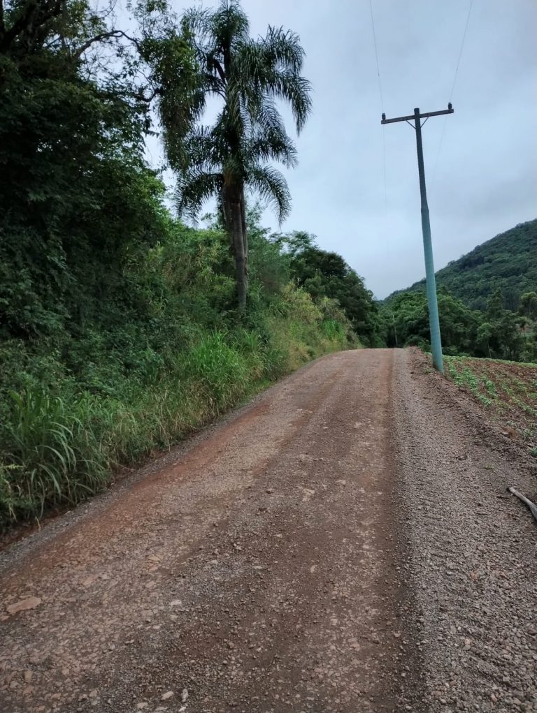 B – 761     ÁREA DE TERRAS EM SANTA MARIA DO HERVAL