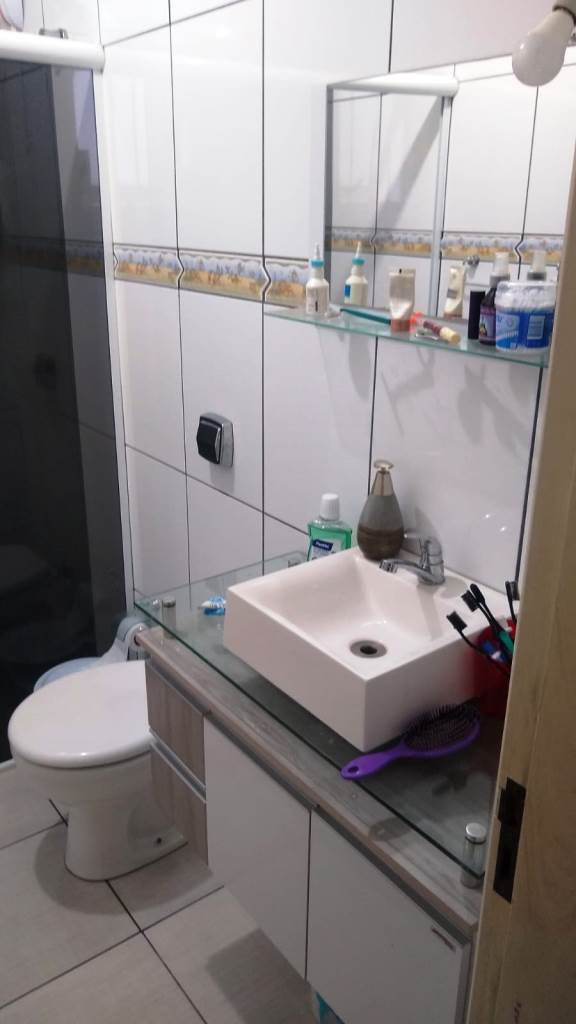 B-281    BELA CASA COM EXCELENTE LOCALIZAÇÃO!!!