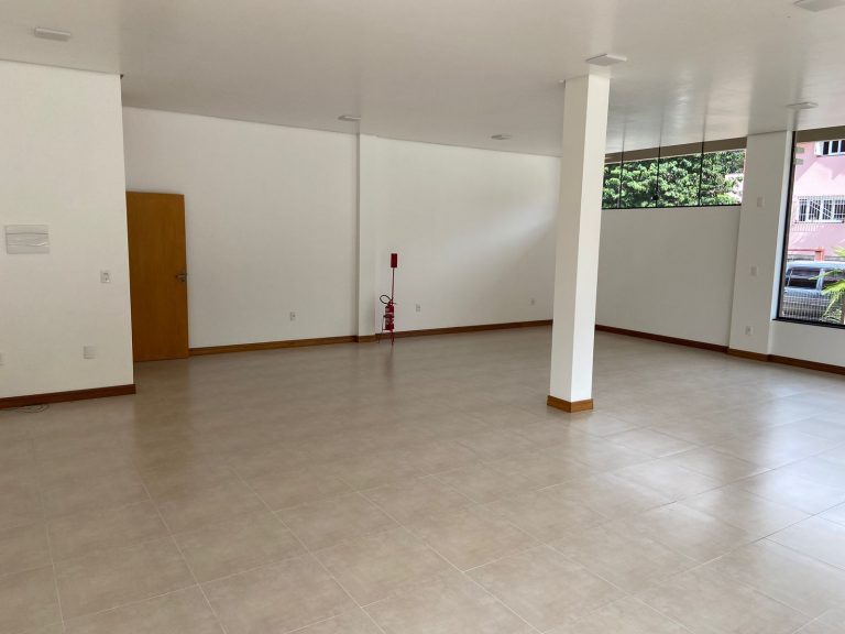 Sala Comercial no Bairro Pia