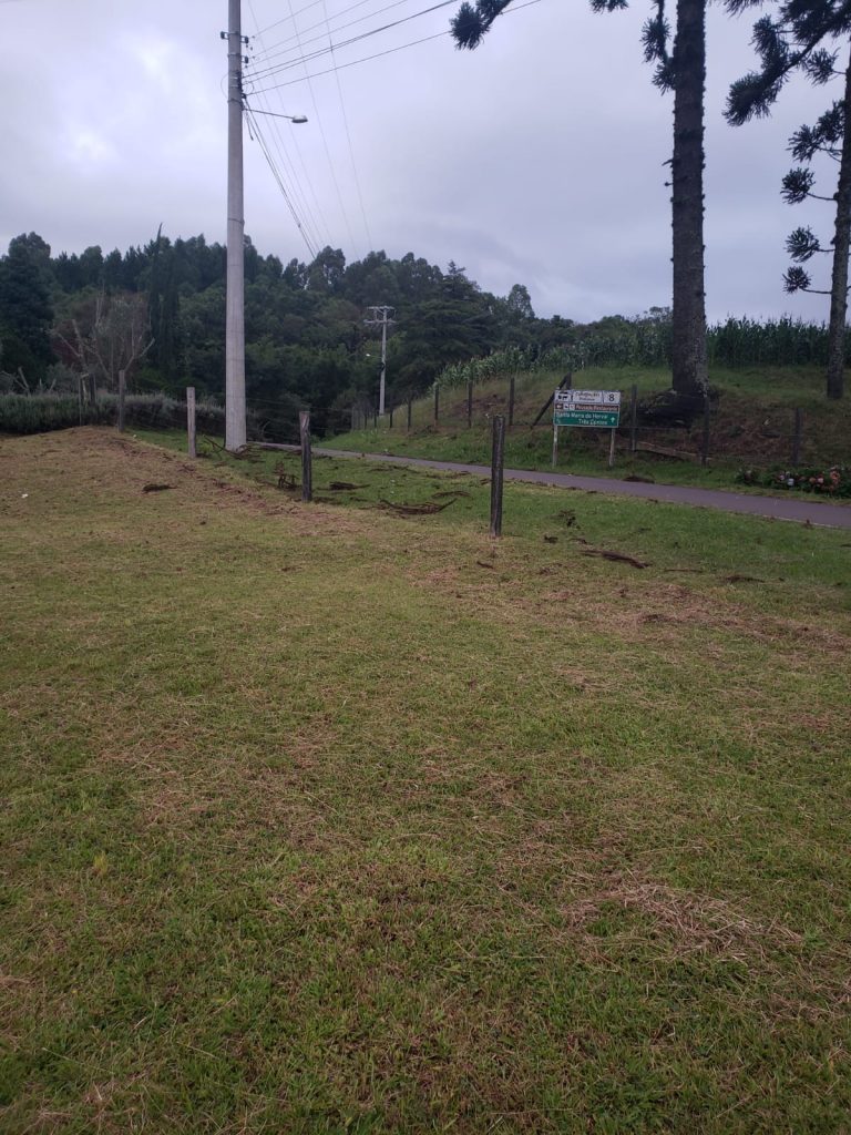 B-852 TERRENO EM GRAMADO