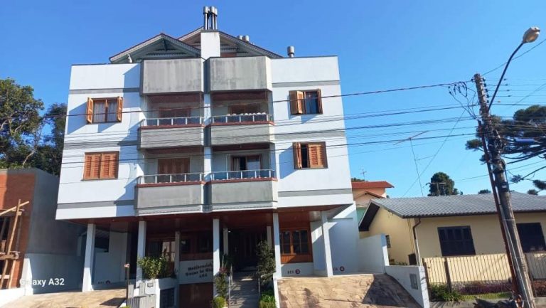 B-625     LINDO APARTAMENTO NO CENTRO DA CIDADE DE NOVA PETRÓPOLIS!!!