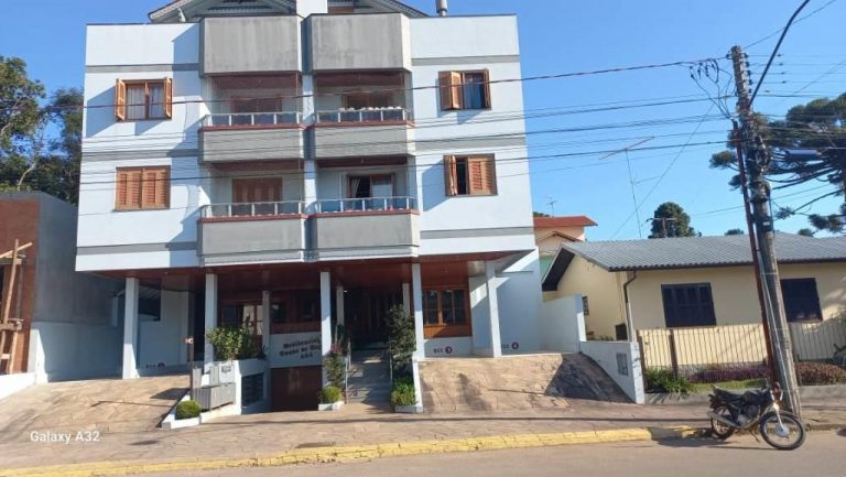 B-625     LINDO APARTAMENTO NO CENTRO DA CIDADE DE NOVA PETRÓPOLIS!!!