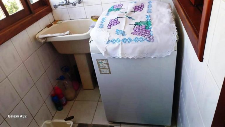 B-625     LINDO APARTAMENTO NO CENTRO DA CIDADE DE NOVA PETRÓPOLIS!!!