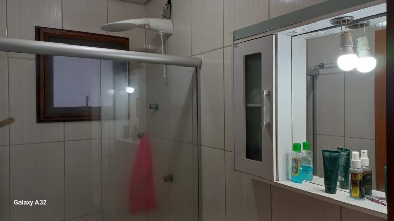 B-654     APARTAMENTO SEMIMOBILIADO COM PREÇO IMPERDÍVEL!!!