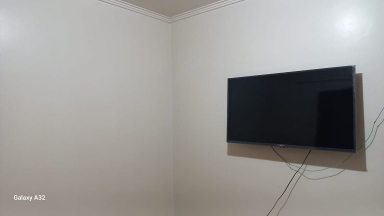 B-654     APARTAMENTO SEMIMOBILIADO COM PREÇO IMPERDÍVEL!!!