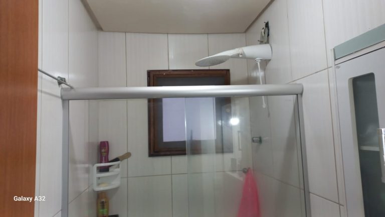 B-654     APARTAMENTO SEMIMOBILIADO COM PREÇO IMPERDÍVEL!!!