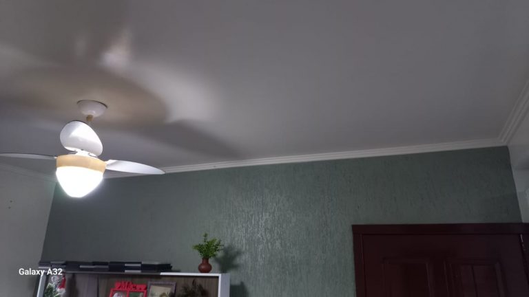 B-654     APARTAMENTO SEMIMOBILIADO COM PREÇO IMPERDÍVEL!!!