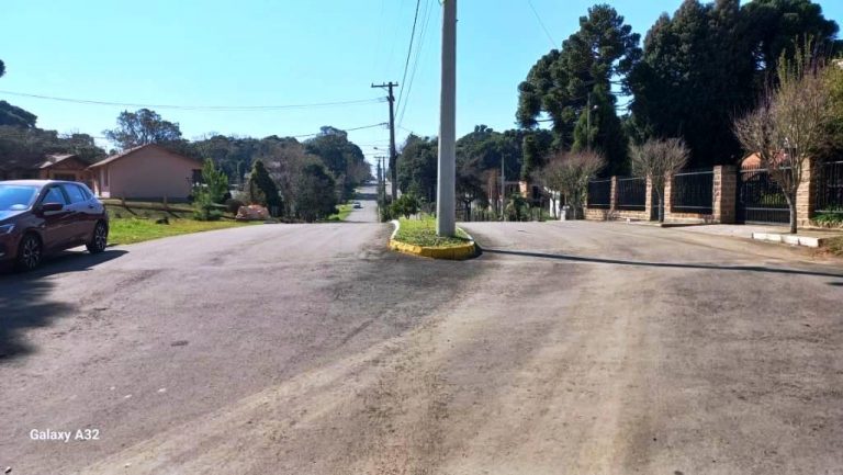 B-129     ENORME TERRENO EM GRAMADO POR PREÇO IMPERDÍVEL!!!