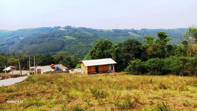 B-07     TERRENO ENORME POR PREÇO SEM IGUAL EM NOVA PETRÓPOLIS!!!