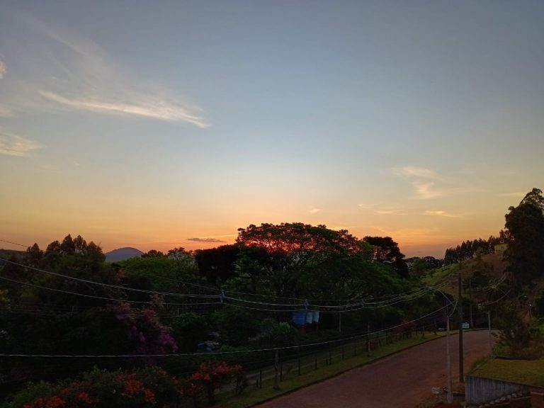 B-718 CASA EM NOVA PETRÓPOLIS