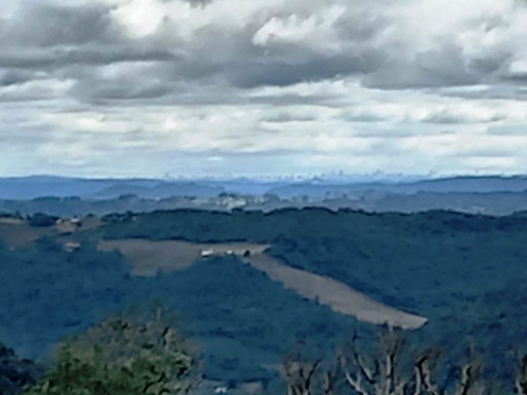 B-82     AMPLO TERRENO EM MORRO REUTER COM LINDÍSSIMA VISTA PANORÂMICA!!!