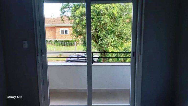 B-639     LINDO SOBRADO NO BAIRRO MAIS NOBRE DA CIDADE!!!