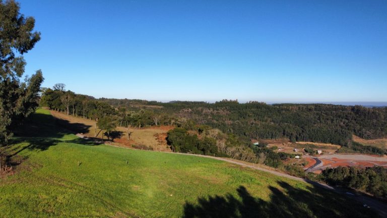 B-910 LINDA CHÁCARA EM SANTA MARIA DO HERVAL NA DIVISA COM GRAMADO