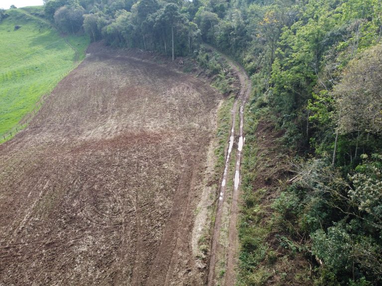B-733  Área de Terras à Venda em Santa Maria do Herval – Beleza Natural e Grande Potencial!